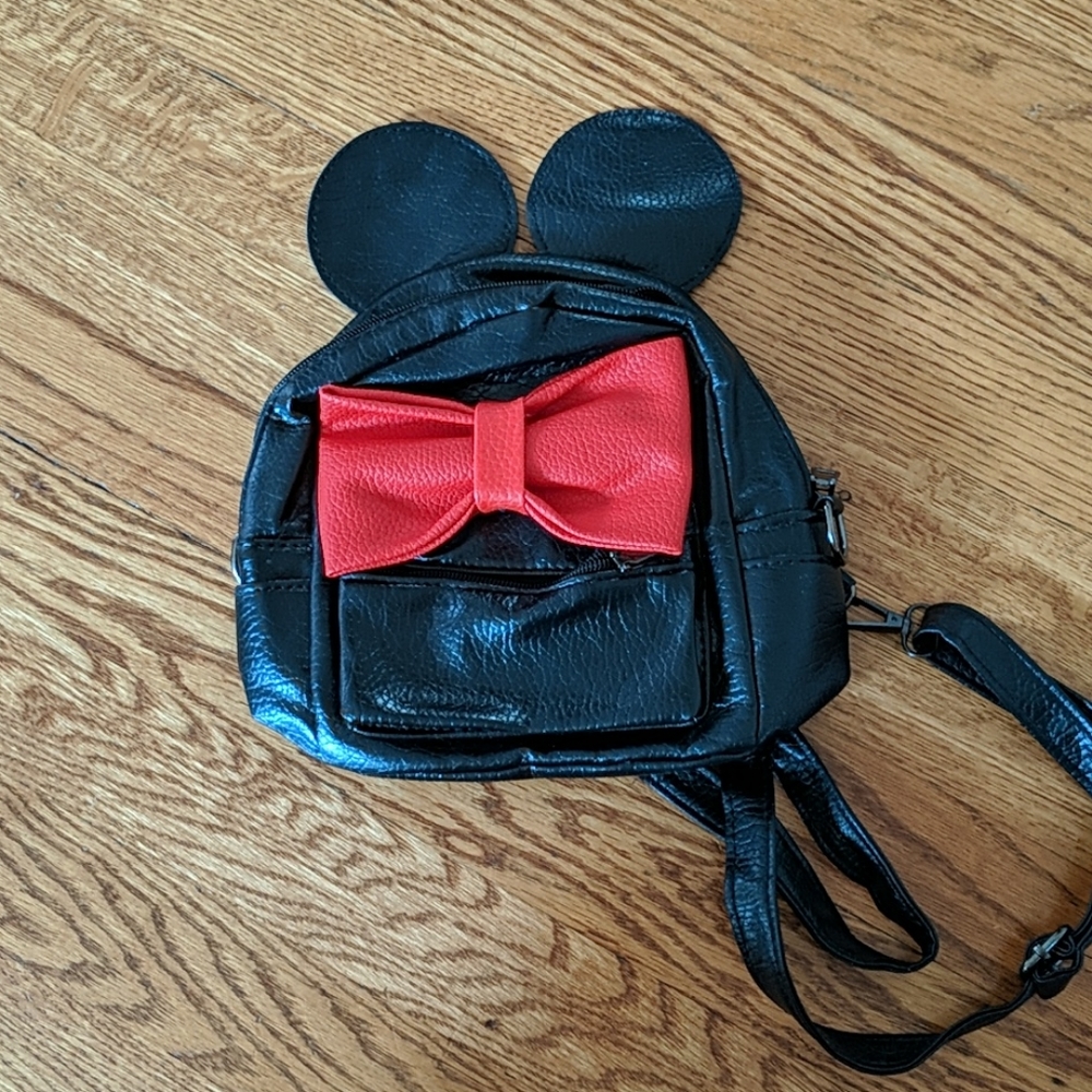 Minnie Mouse-Inspired Convertible Backpack/Purse